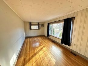 91 W Main St, West Brookfield MA 01585