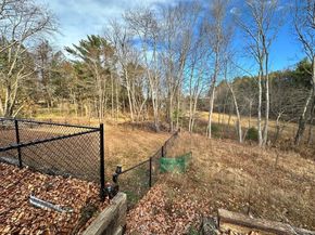 91 W Main St, West Brookfield MA 01585