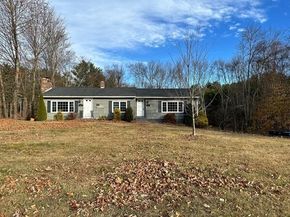 91 W Main St, West Brookfield MA 01585