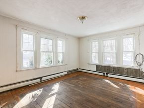 14 Leonard Ln, Holbrook MA 02343