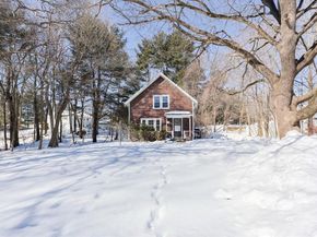 14 Leonard Ln, Holbrook MA 02343