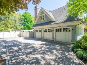 197 Grant St, Lexington MA 02420