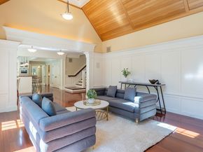 197 Grant St, Lexington MA 02420