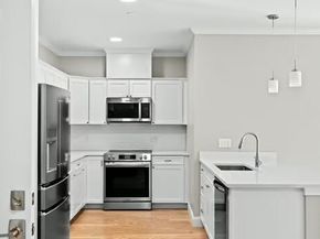 485 Blue Hills Parkway 2, Milton MA 02186