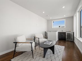 267 Old Colony 605, Boston MA 02127