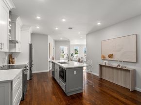 267 Old Colony 605, Boston MA 02127