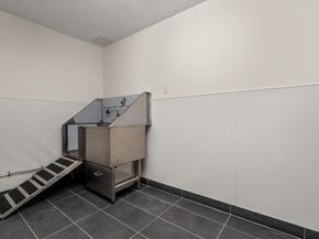 267 Old Colony 605, Boston MA 02127