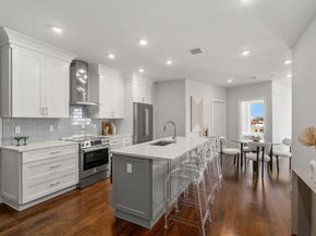 267 Old Colony 605, Boston MA 02127