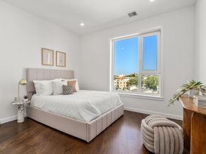 267 Old Colony 605, Boston MA 02127