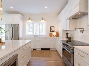 74 Teakettle Ln, Duxbury MA 02332