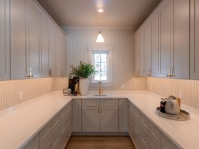 74 Teakettle Ln, Duxbury MA 02332