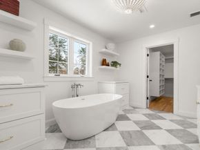 74 Teakettle Ln, Duxbury MA 02332