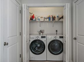 831 Ledgewood Way 831, Clinton MA 01510