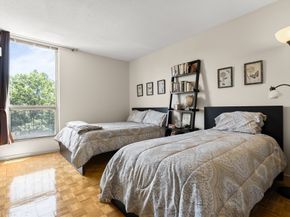 33 Pond Ave 603, Brookline MA 02445