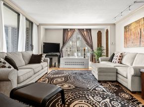 33 Pond Ave 603, Brookline MA 02445