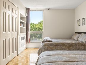 33 Pond Ave 603, Brookline MA 02445