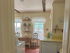 169 Whitmarsh Ave, Worcester MA 01606