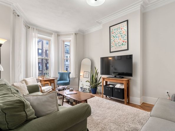 564 E 5th St, Boston MA 02127