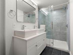 602 Canterbury U9, Boston MA 02131