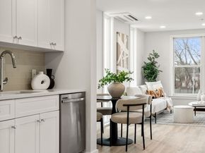 602 Canterbury U9, Boston MA 02131