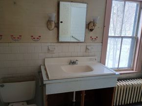 9 Olive St, Ashland MA 01721