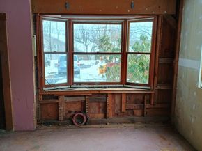 9 Olive St, Ashland MA 01721