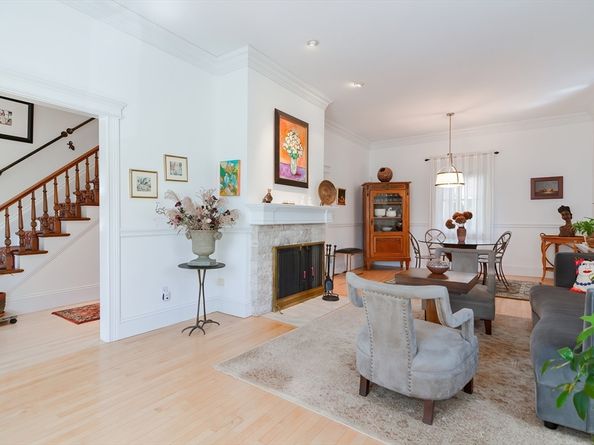 3 Forest St, Newton MA 02461