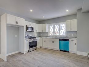 5 Bates St, Brockton MA 02302