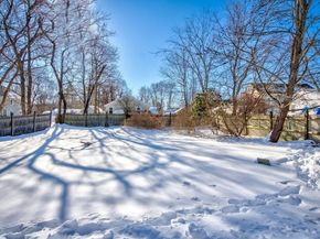 5 Bates St, Brockton MA 02302