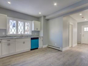 5 Bates St, Brockton MA 02302