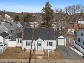 8 Waitt Ave, Lynn MA 01902