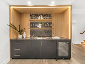 447 Hillside Ave, Needham MA 02494