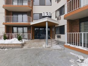 131 Coolidge Avenue 122, Watertown MA 02472