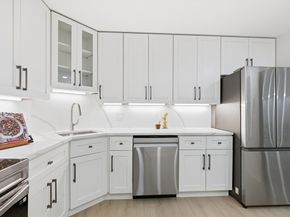 131 Coolidge Avenue 122, Watertown MA 02472