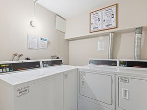 131 Coolidge Avenue 122, Watertown MA 02472