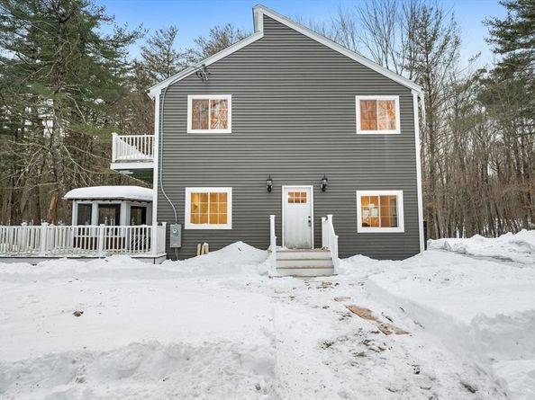 198 Uxbridge Rd, Sutton MA 01590