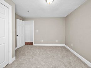 198 Uxbridge Rd, Sutton MA 01590