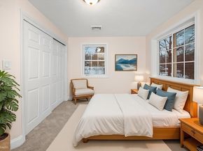 198 Uxbridge Rd, Sutton MA 01590
