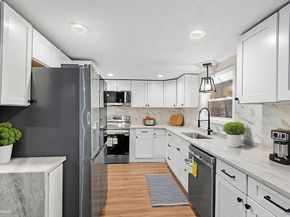 198 Uxbridge Rd, Sutton MA 01590