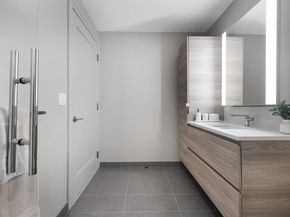 135 Seaport Blvd 1902, Boston MA 02210