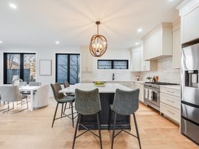 809-811 Heath St 811, Brookline MA 02467