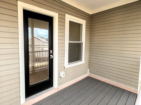 105 Neponset Ave. 105, Boston MA 02131