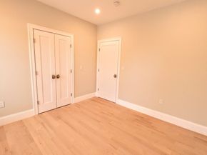 105 Neponset Ave. 105, Boston MA 02131