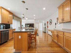 108 Waterford Dr, Hanover MA 02339