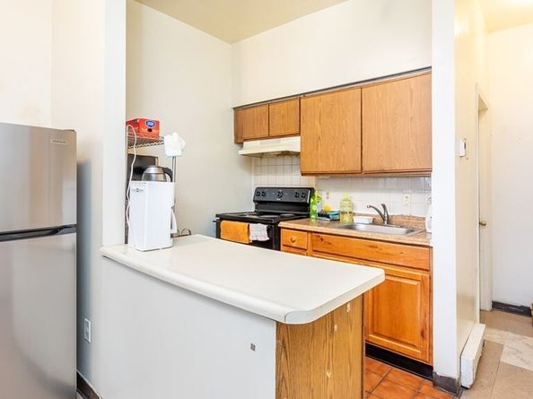 410-412 Harrison Ave, Boston MA 02118