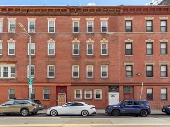 410-412 Harrison Ave