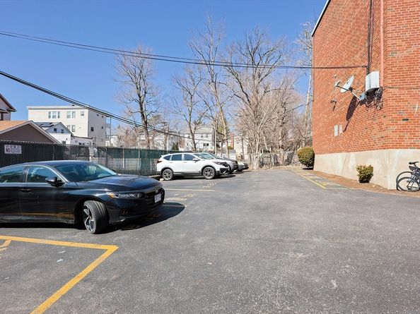 237 Cummins Hwy, Boston MA 02131