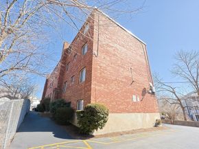 237 Cummins Hwy, Boston MA 02131