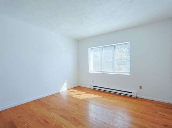 237 Cummins Hwy, Boston MA 02131