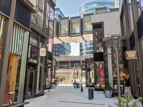135 Seaport Blvd 1610, Boston MA 02210